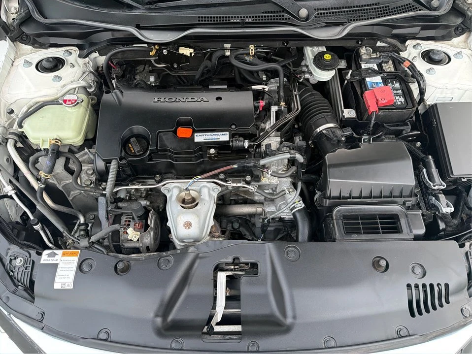 2017 Honda Civic 10th Gen - Image 11 of 20