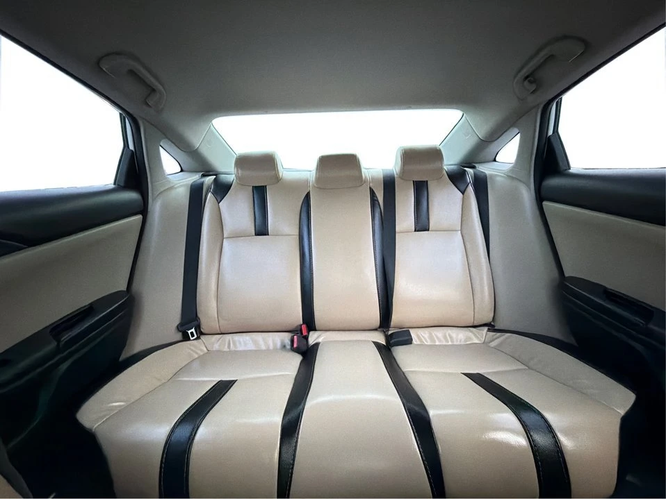 2017 Honda Civic 10th Gen - Image 14 of 20
