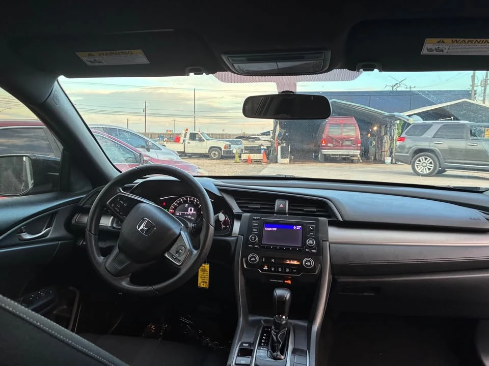 2017 Honda Civic 10th Gen - Image 3 of 5