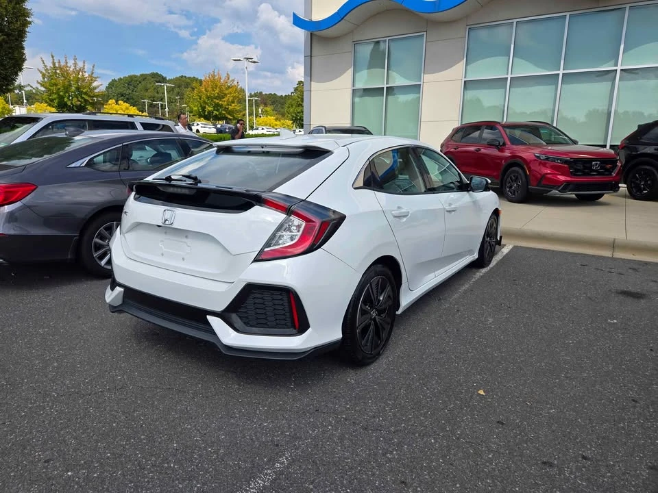 2017 Honda Civic 10th Gen - Image 10 of 10