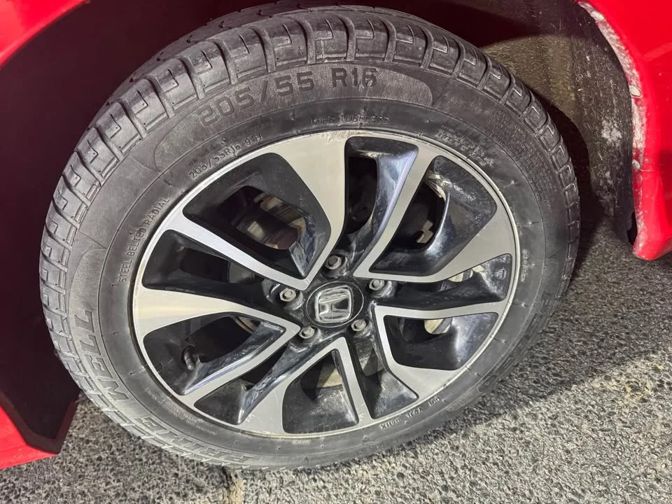 2017 Honda Civic 10th Gen - Image 8 of 8