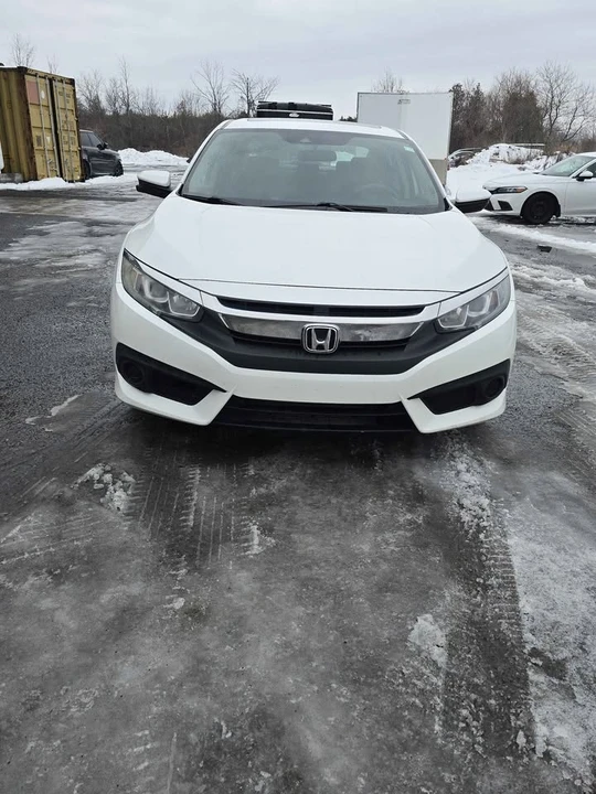 2017 Honda Civic 10th Gen - Image 3 of 14