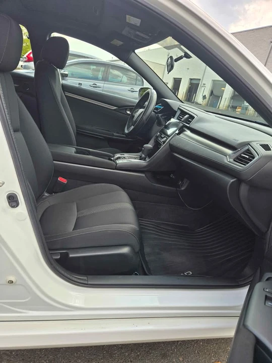 2017 Honda Civic 10th Gen - Image 2 of 10
