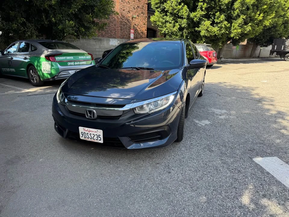 2017 Honda Civic 10th Gen - Image 2 of 17