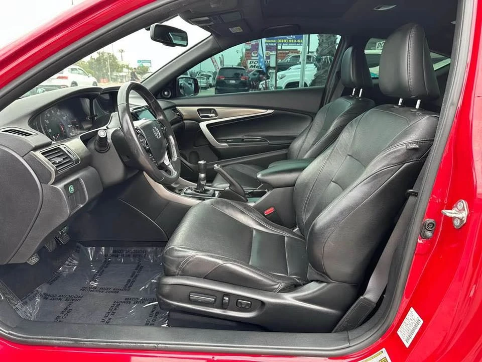 2017 Honda Civic 10th Gen - Image 6 of 7