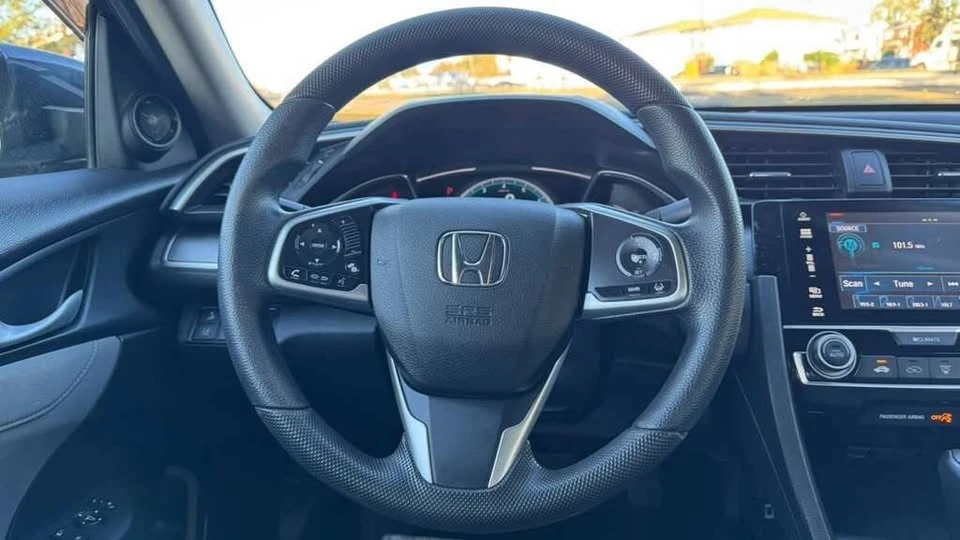 2017 Honda Civic 10th Gen - Image 18 of 18
