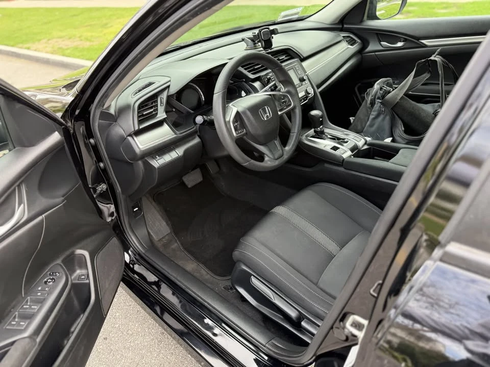 2017 Honda Civic 10th Gen - Image 11 of 13