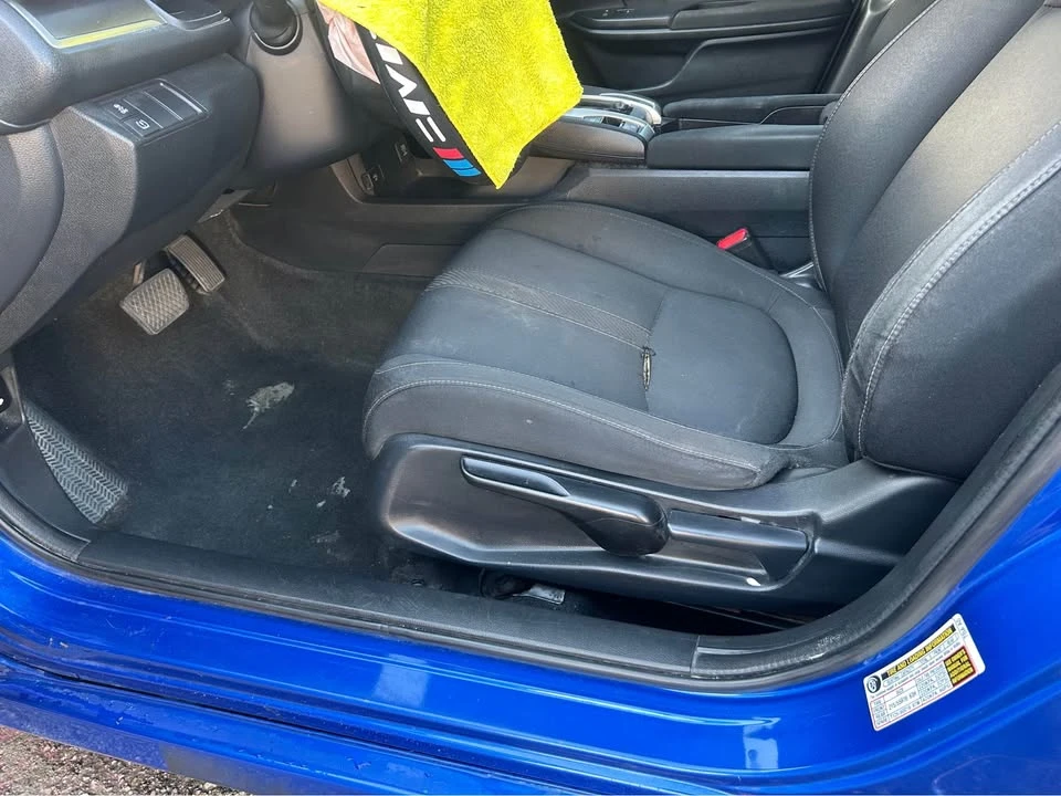 2017 Honda Civic 10th Gen - Image 8 of 12