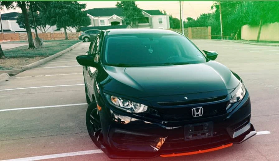 2017 Honda Civic 10th Gen - Image 9 of 12
