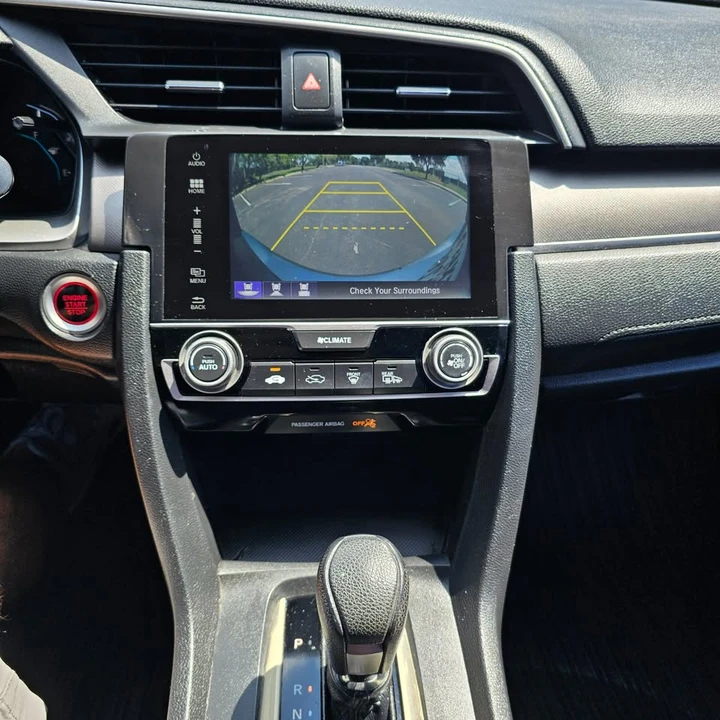 2017 Honda Civic 10th Gen - Image 18 of 19