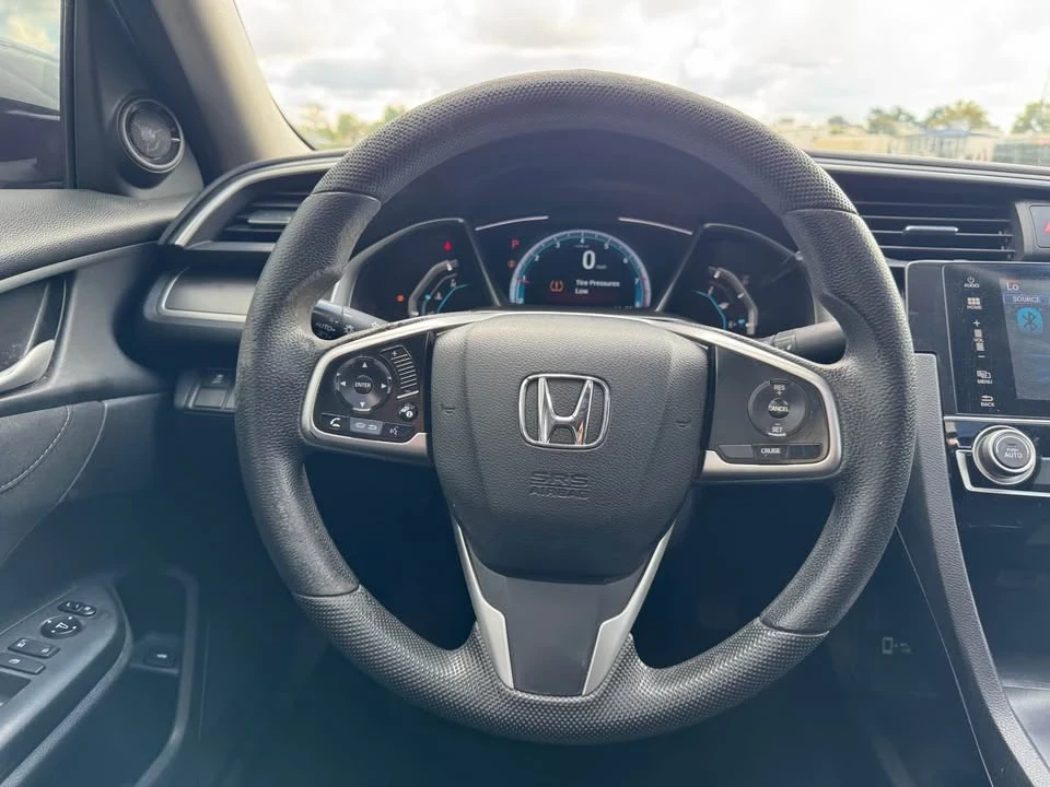 2017 Honda Civic 10th Gen - Image 19 of 20