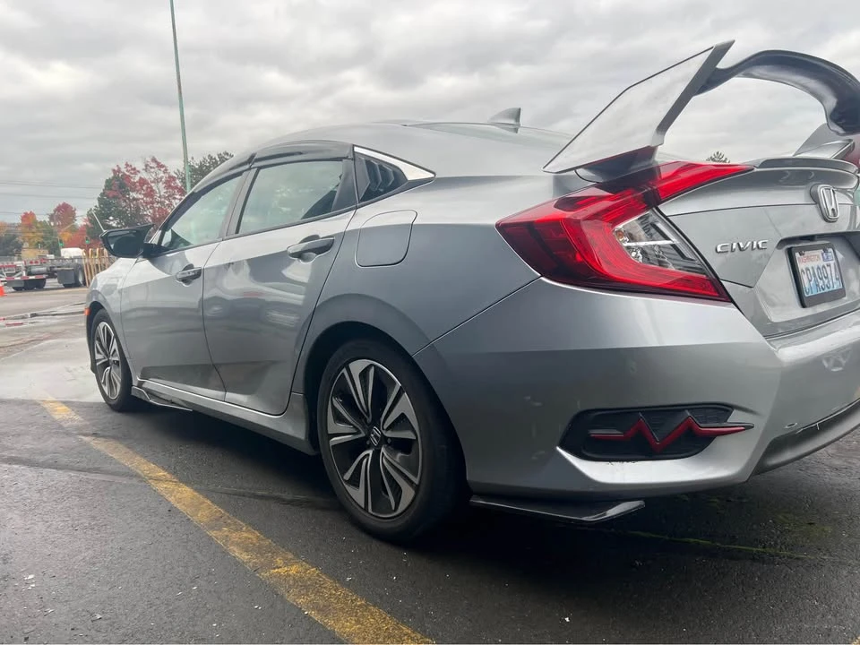 2017 Honda Civic 10th Gen - Image 7 of 8