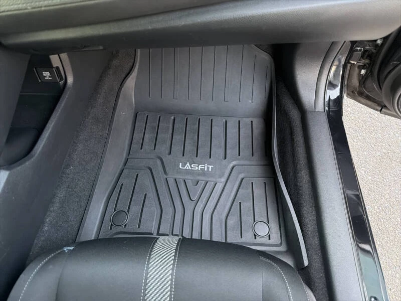 2017 Honda Civic 10th Gen - Image 18 of 19