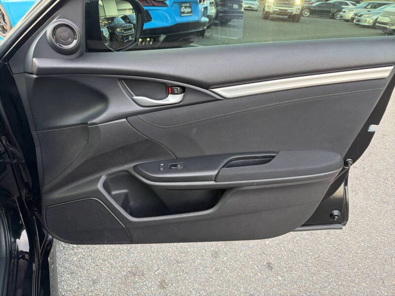 2017 Honda Civic 10th Gen - Image 19 of 19