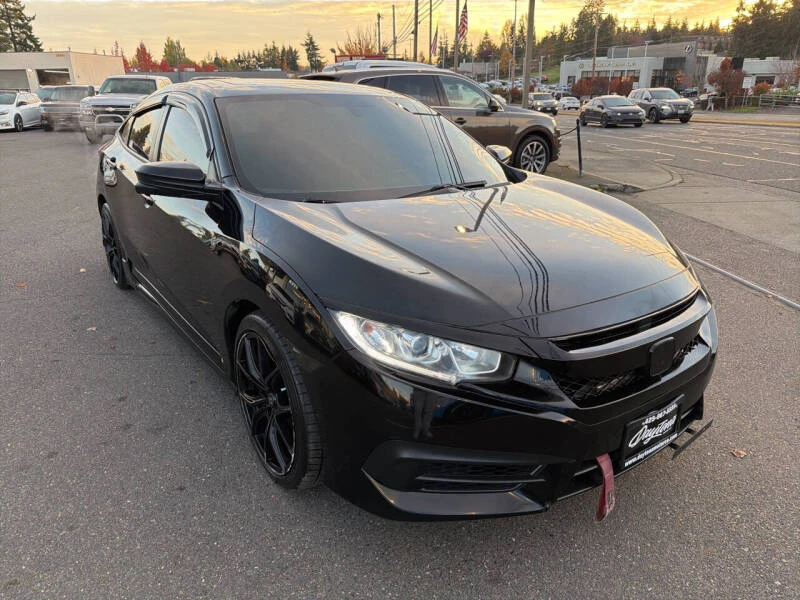2017 Honda Civic 10th Gen - Image 8 of 19
