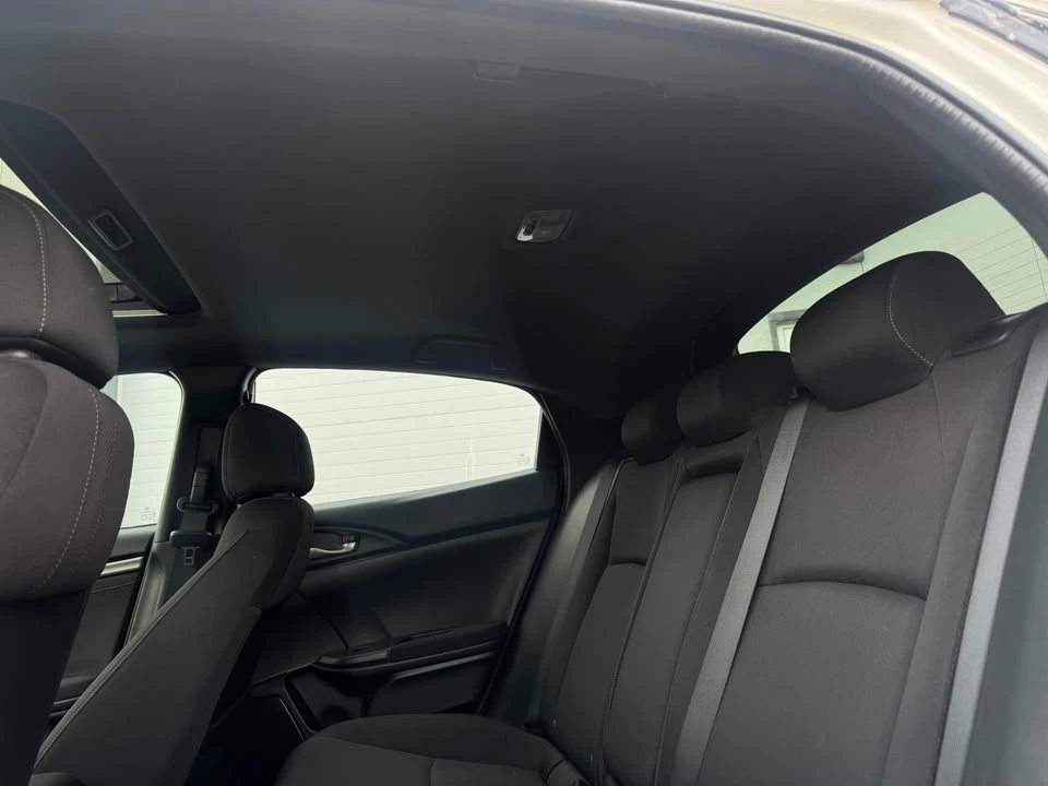 2017 Honda Civic 10th Gen - Image 9 of 11