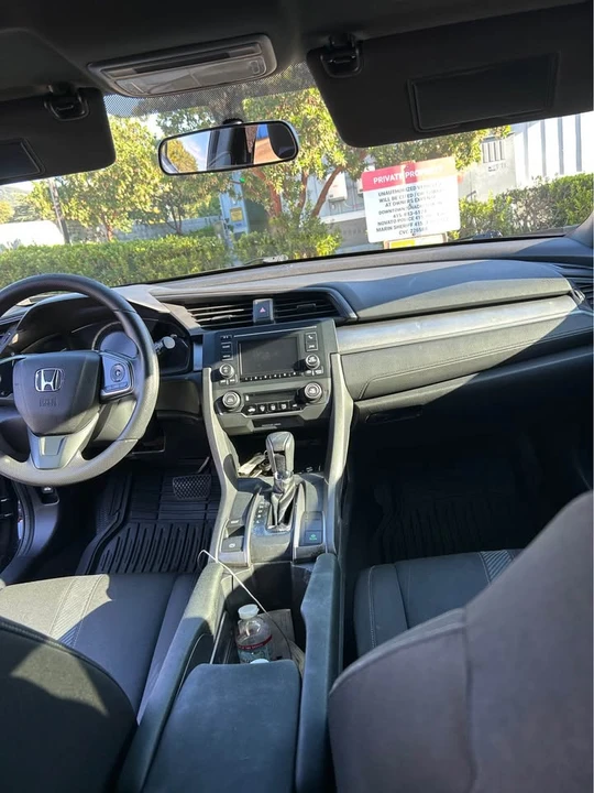2017 Honda Civic 10th Gen - Image 3 of 6