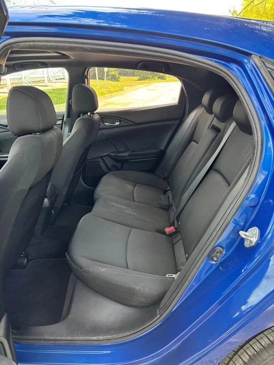 2017 Honda Civic 10th Gen - Image 4 of 12