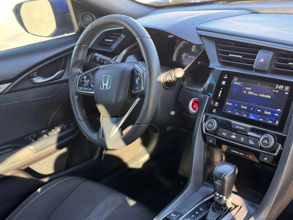 2017 Honda Civic 10th Gen - Image 3 of 4