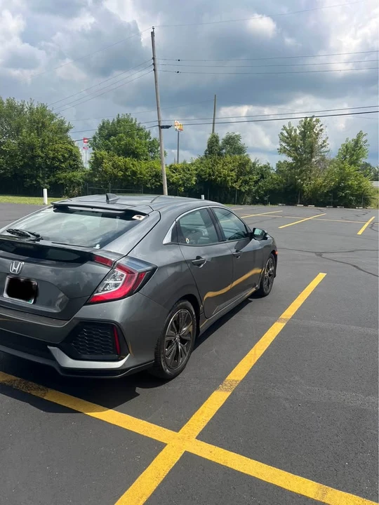 2017 Honda Civic 10th Gen - Image 7 of 13