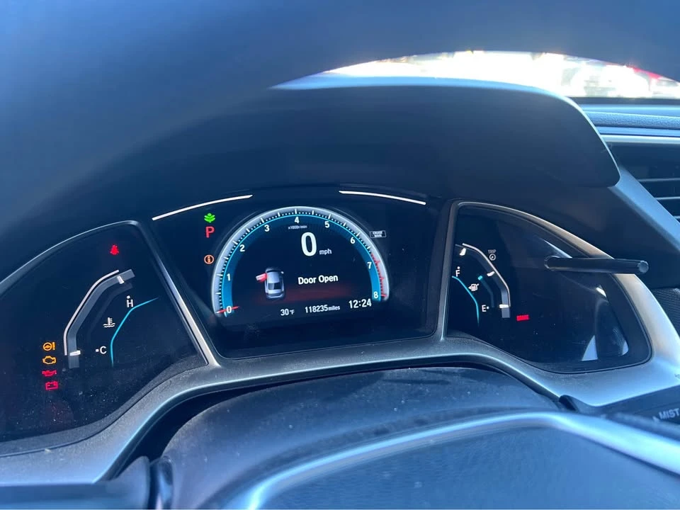 2017 Honda Civic 10th Gen - Image 8 of 9