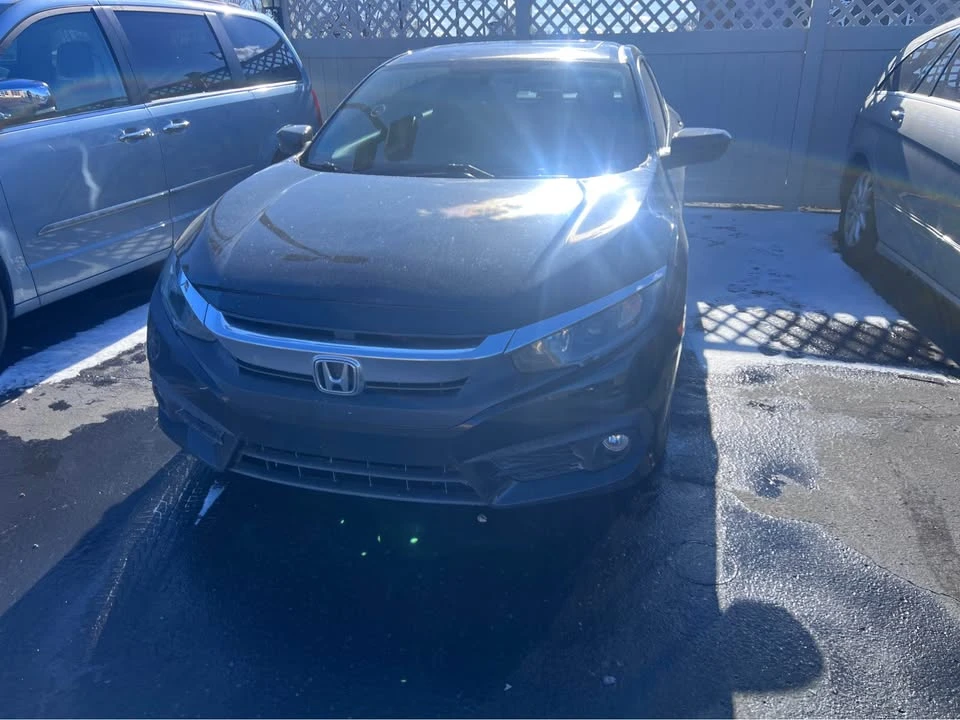 2017 Honda Civic 10th Gen - Image 7 of 9