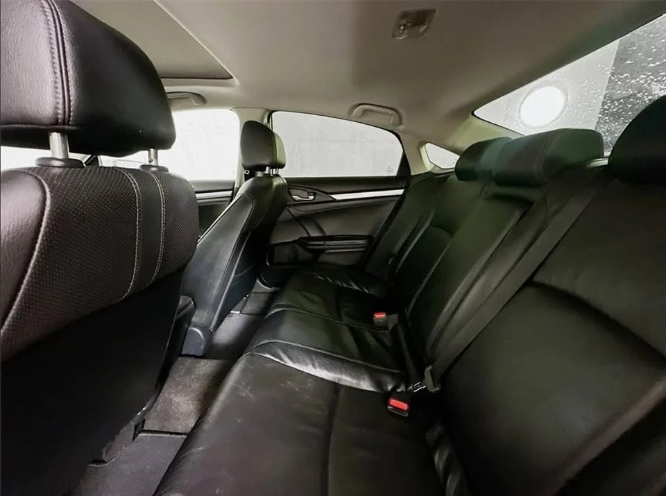 2017 Honda Civic 10th Gen - Image 11 of 16