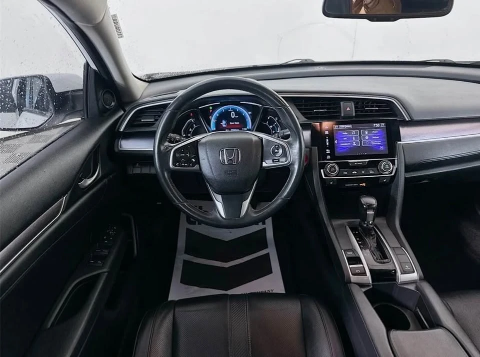 2017 Honda Civic 10th Gen - Image 6 of 16