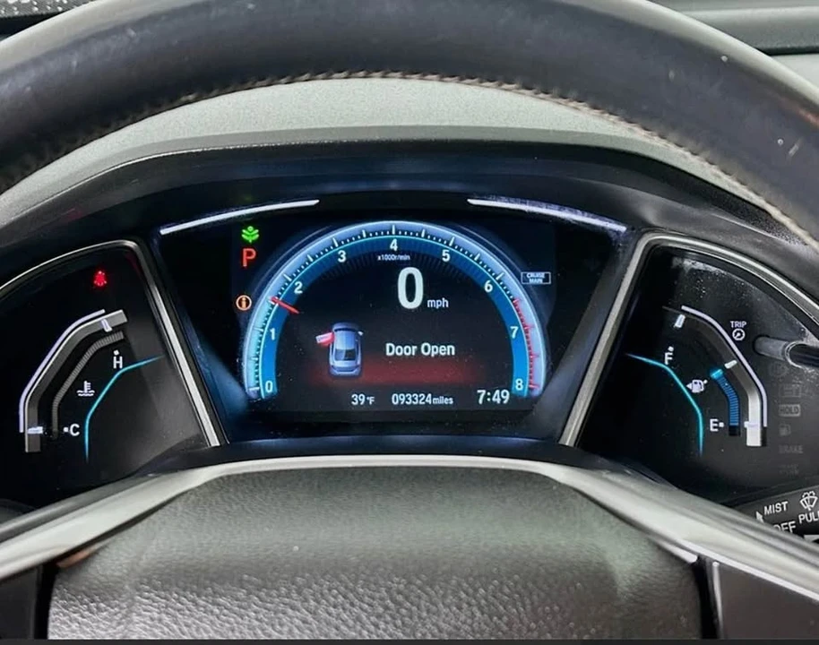 2017 Honda Civic 10th Gen - Image 7 of 16