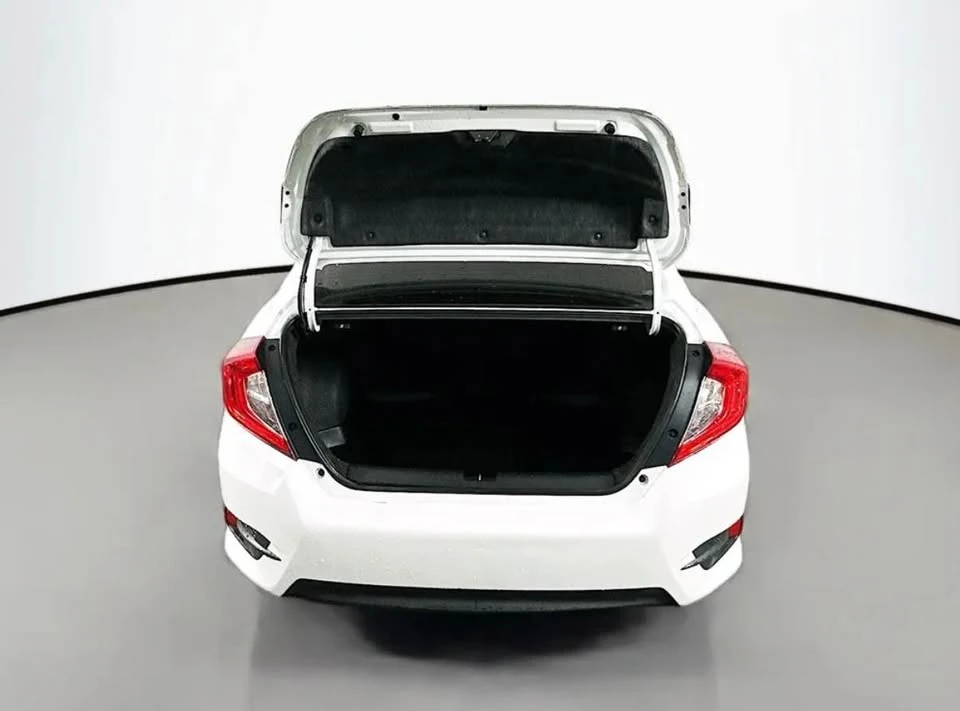 2017 Honda Civic 10th Gen - Image 4 of 16