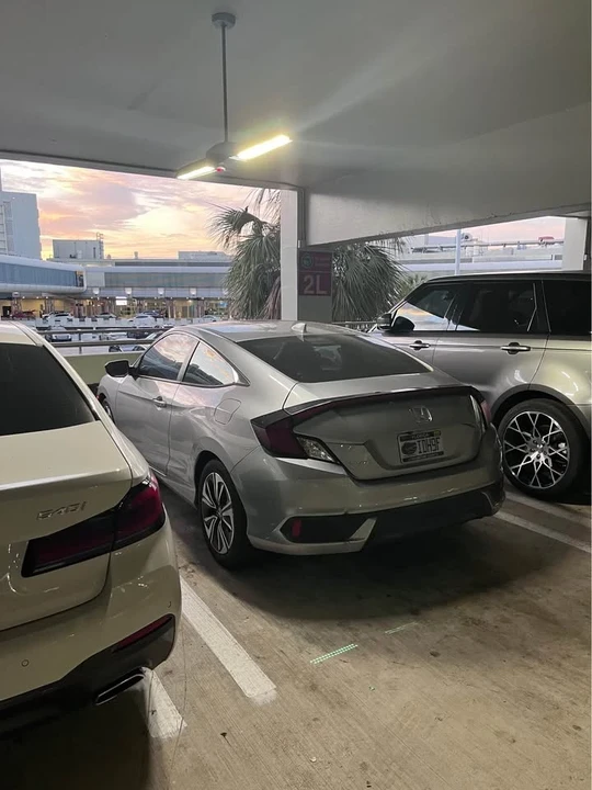 2017 Honda Civic 10th Gen - Image 7 of 7