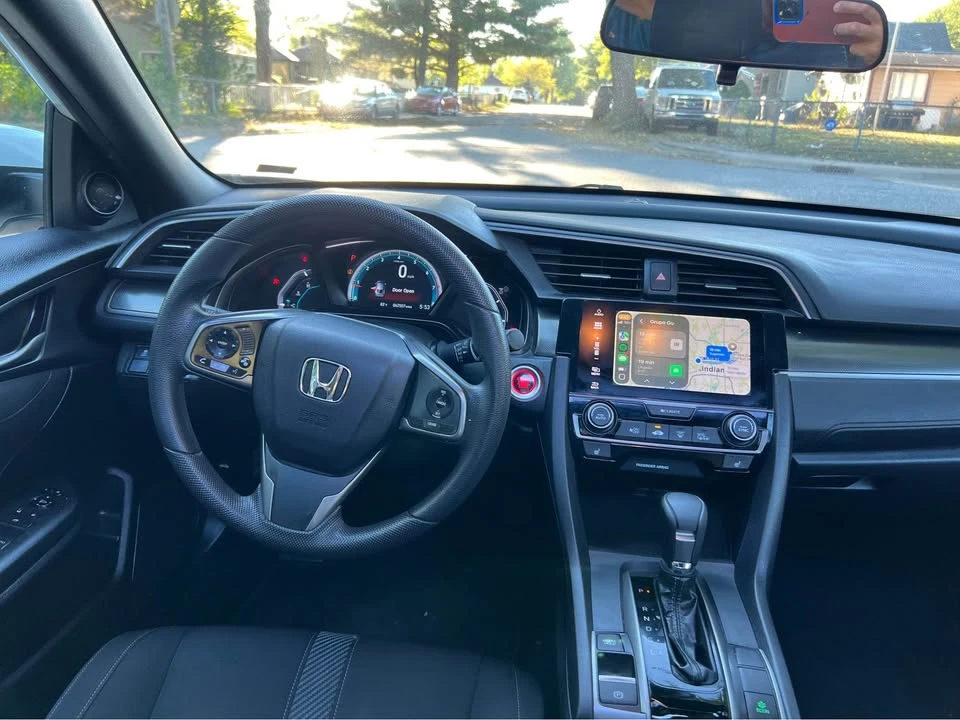 2017 Honda Civic 10th Gen - Image 15 of 19