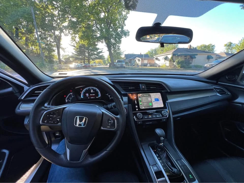 2017 Honda Civic 10th Gen - Image 19 of 19