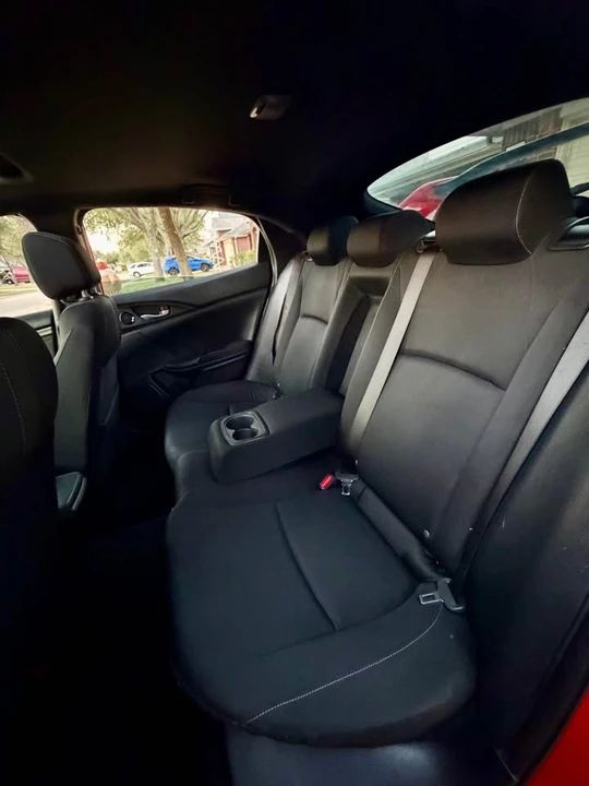 2017 Honda Civic 10th Gen - Image 10 of 17