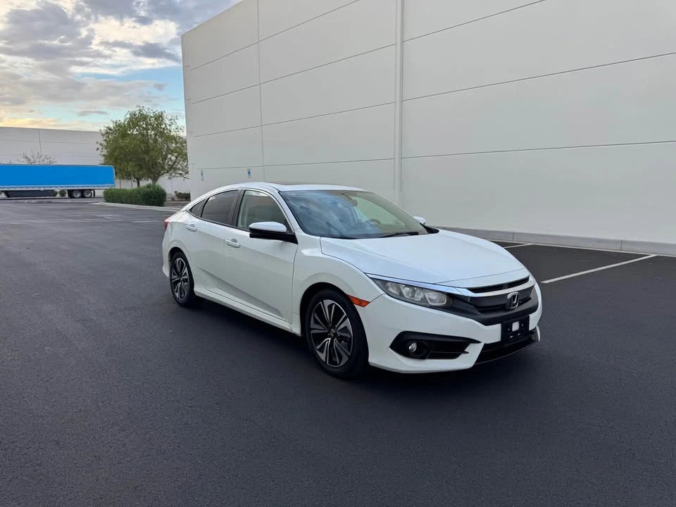 2017 Honda Civic 10th Gen - Image 3 of 13