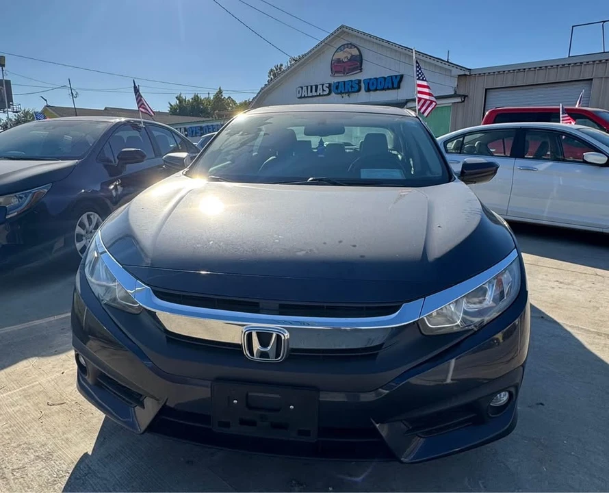 2017 Honda Civic 10th Gen - Image 2 of 9