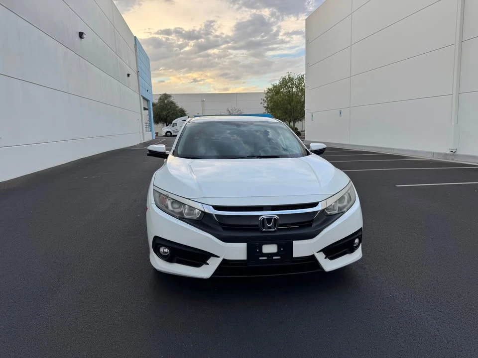 2017 Honda Civic 10th Gen - Image 6 of 13