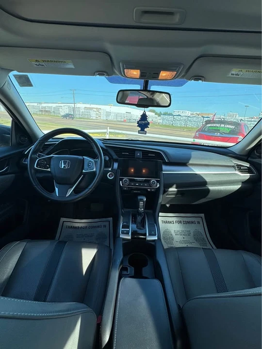 2017 Honda Civic 10th Gen - Image 5 of 9