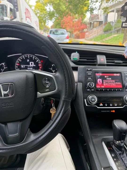 2017 Honda Civic 10th Gen - Image 6 of 7