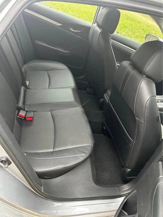 2017 Honda Civic 10th Gen - Image 8 of 12