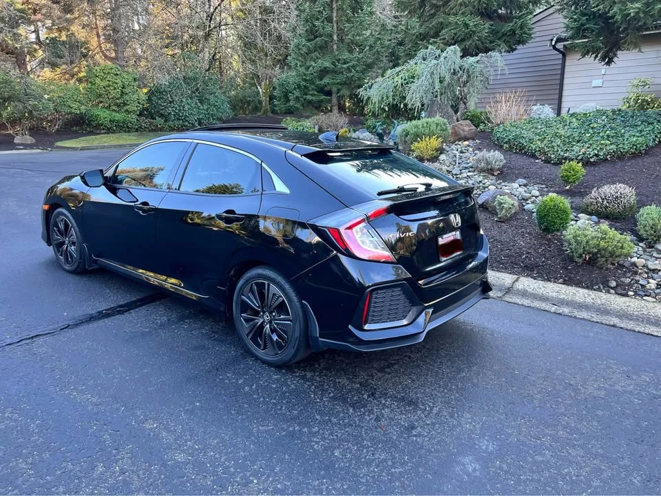 2017 Honda Civic 10th Gen - Image 4 of 15