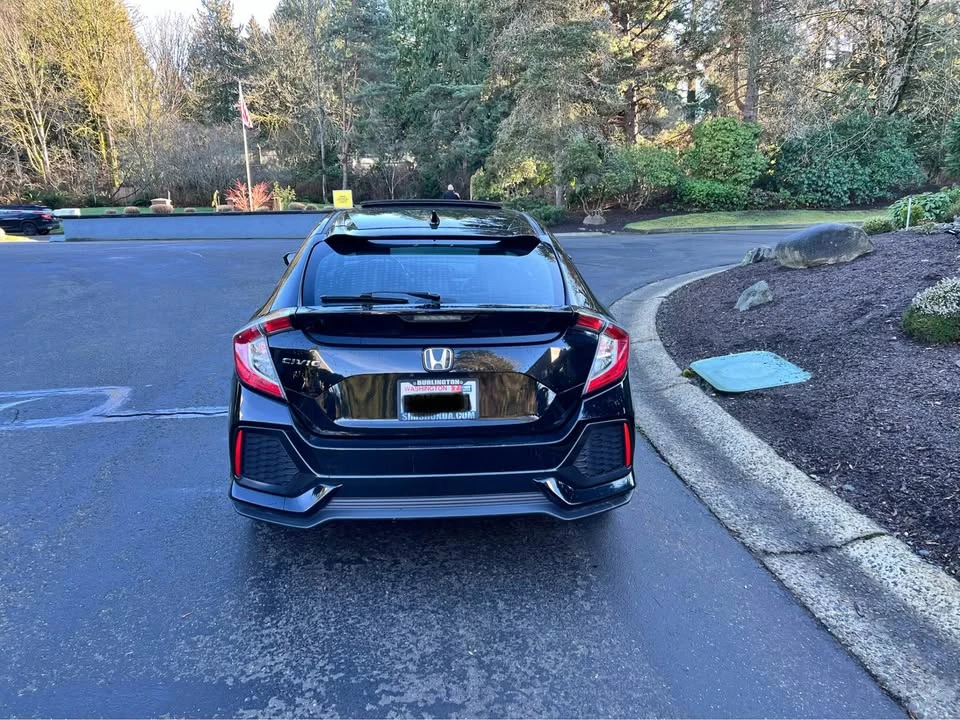 2017 Honda Civic 10th Gen - Image 3 of 15