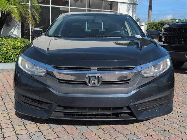 2017 Honda Civic 10th Gen - Image 2 of 7