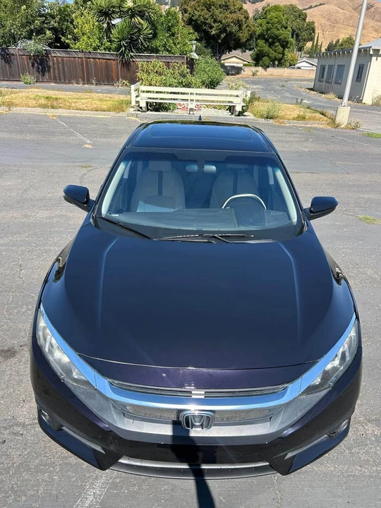 2017 Honda Civic 10th Gen - Image 2 of 17