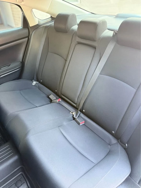 2017 Honda Civic 10th Gen - Image 9 of 10