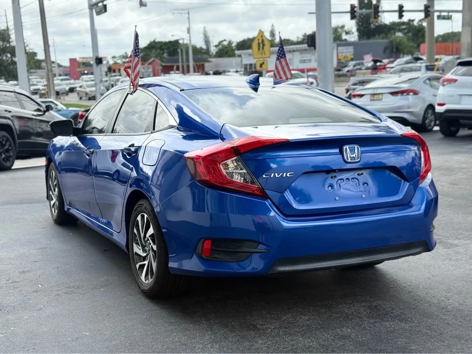 2017 Honda Civic 10th Gen - Image 3 of 9