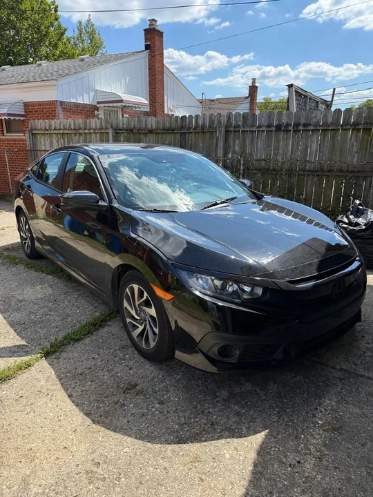 2017 Honda Civic 10th Gen - Image 11 of 13