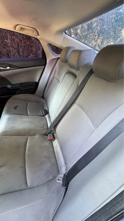 2017 Honda Civic 10th Gen - Image 9 of 12