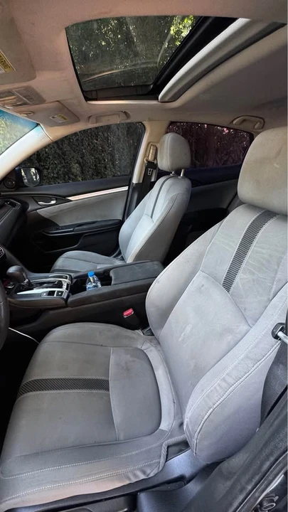 2017 Honda Civic 10th Gen - Image 8 of 12