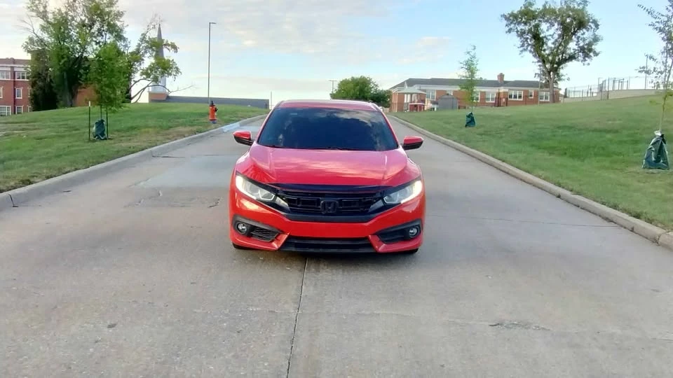 2017 Honda Civic 10th Gen - Image 9 of 9